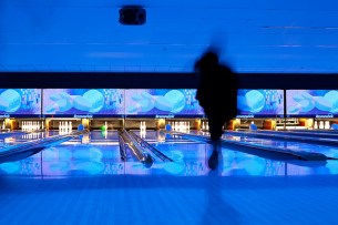 cosmic bowling cosmic bowling