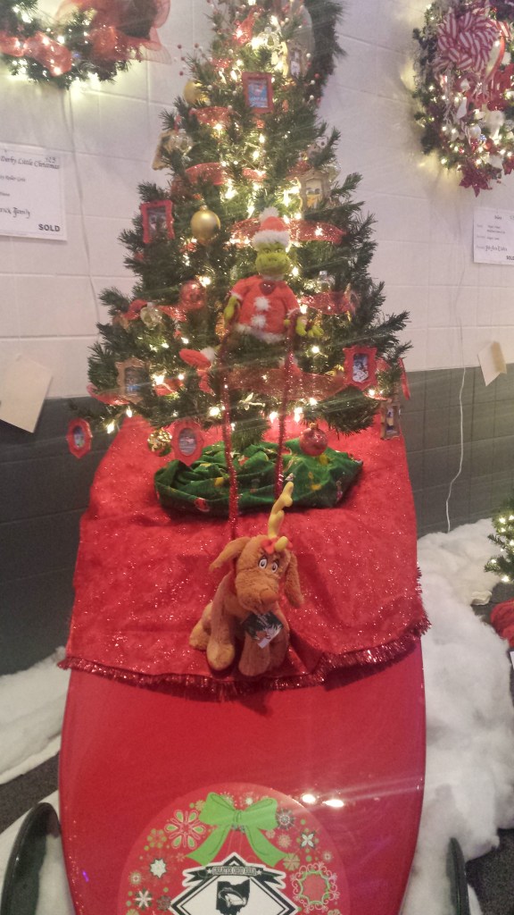 The Grinch Brings Back Christmas!