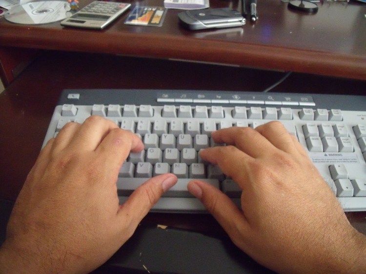 "Handy Man" by Frankie Leon via CC BY 2.0